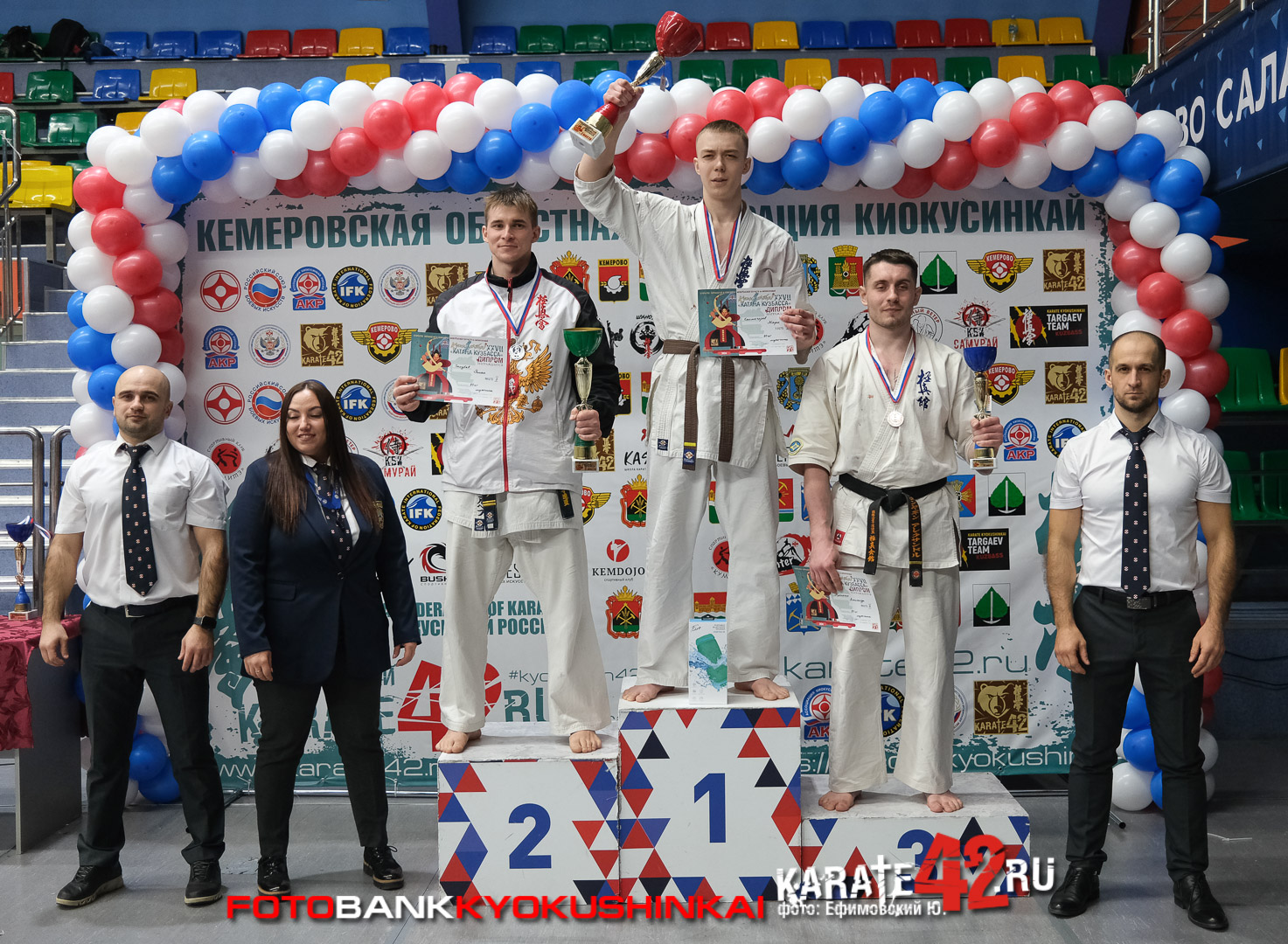 EfimovskeyYuG-9590
