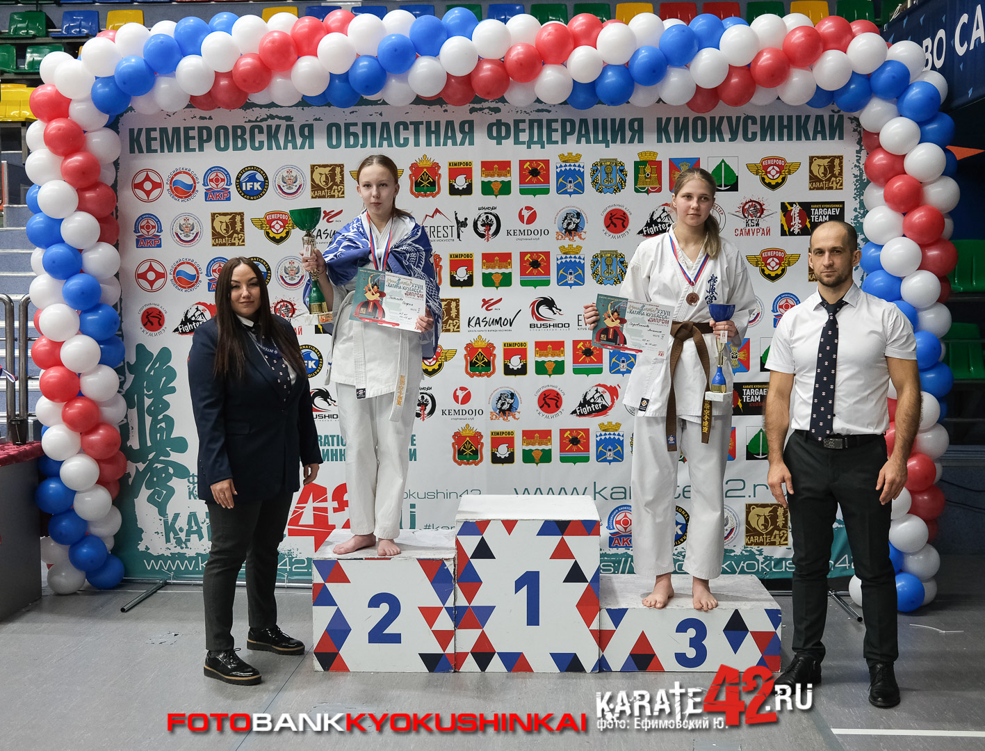EfimovskeyYuG-9625