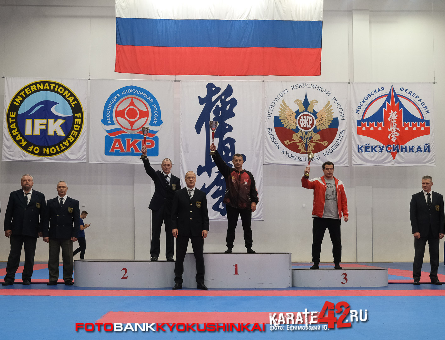EfimovskiyYuGe-8324