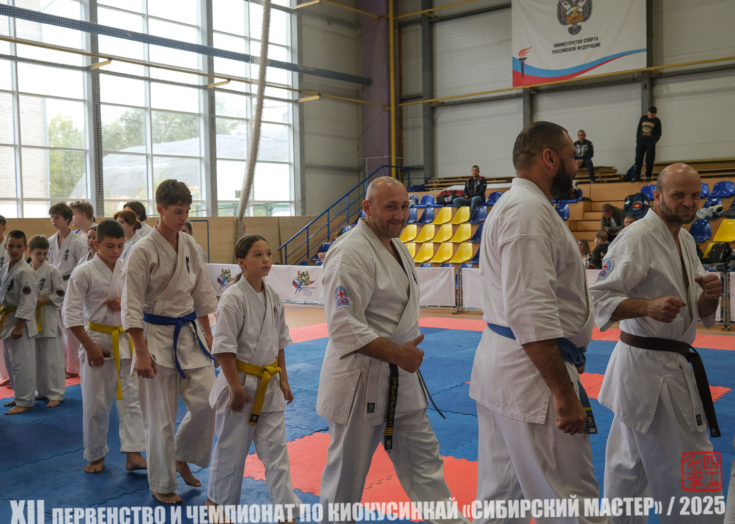 EfimovskiyYG25-9512