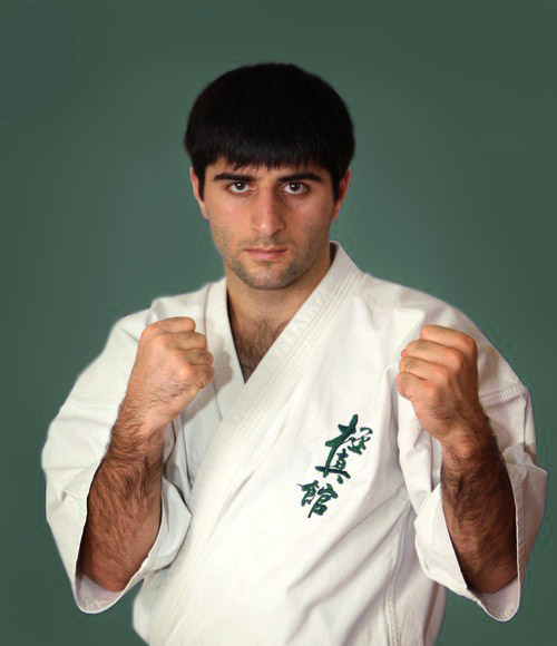 Чемпион мира по киокусинкай KWU в весовой категории до 80 кг.